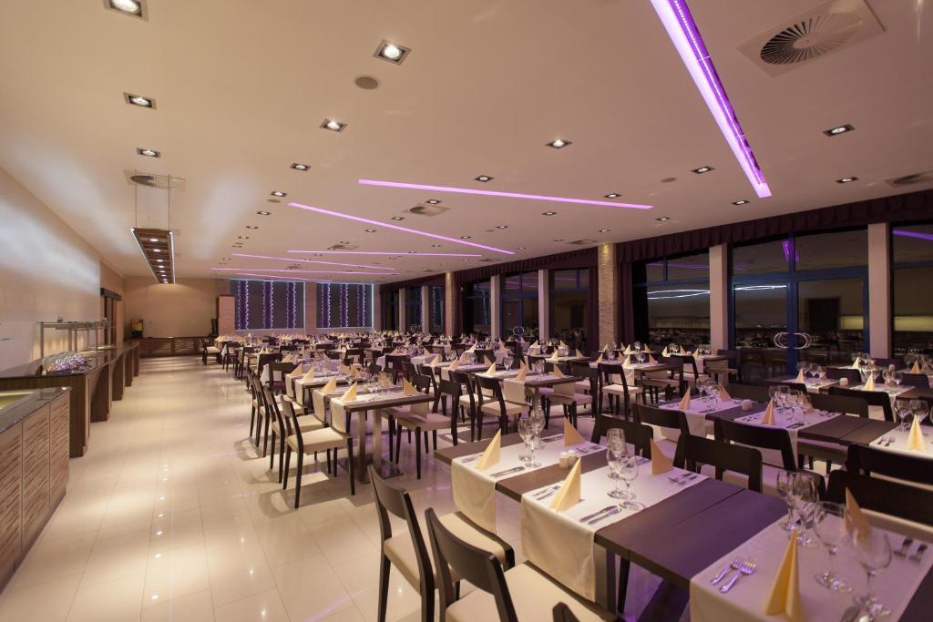 Premium Hotel Panorama ชิโอฟก ภายนอก รูปภาพ